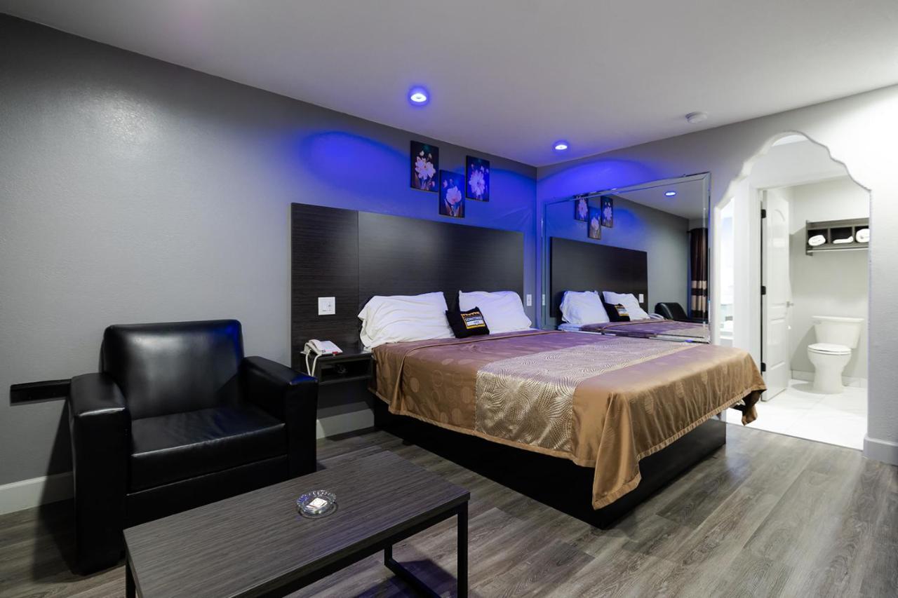 Downtowner Inns - Houston Downtown & Convention Center Bagian luar foto