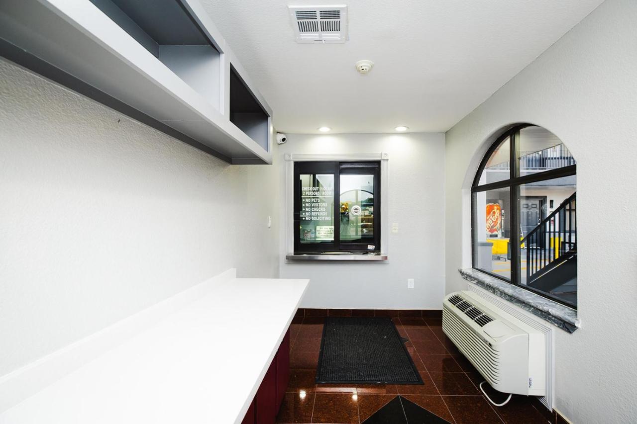 Downtowner Inns - Houston Downtown & Convention Center Bagian luar foto