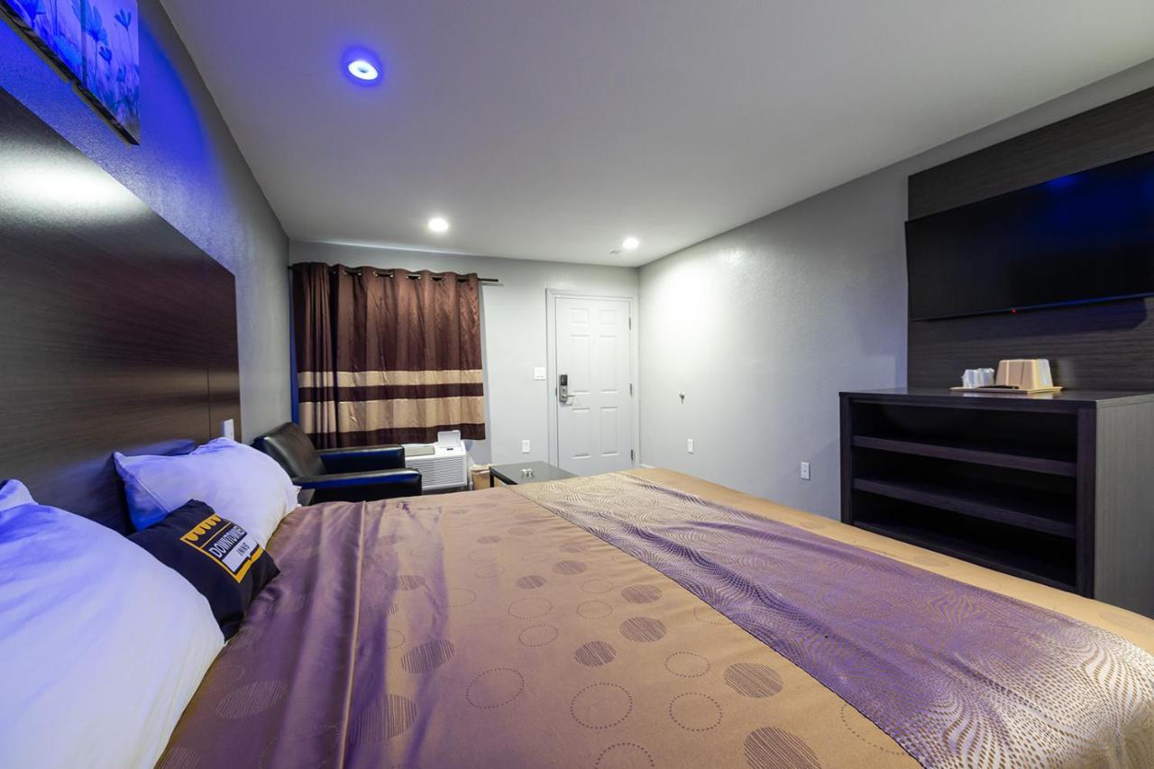Downtowner Inns - Houston Downtown & Convention Center Bagian luar foto