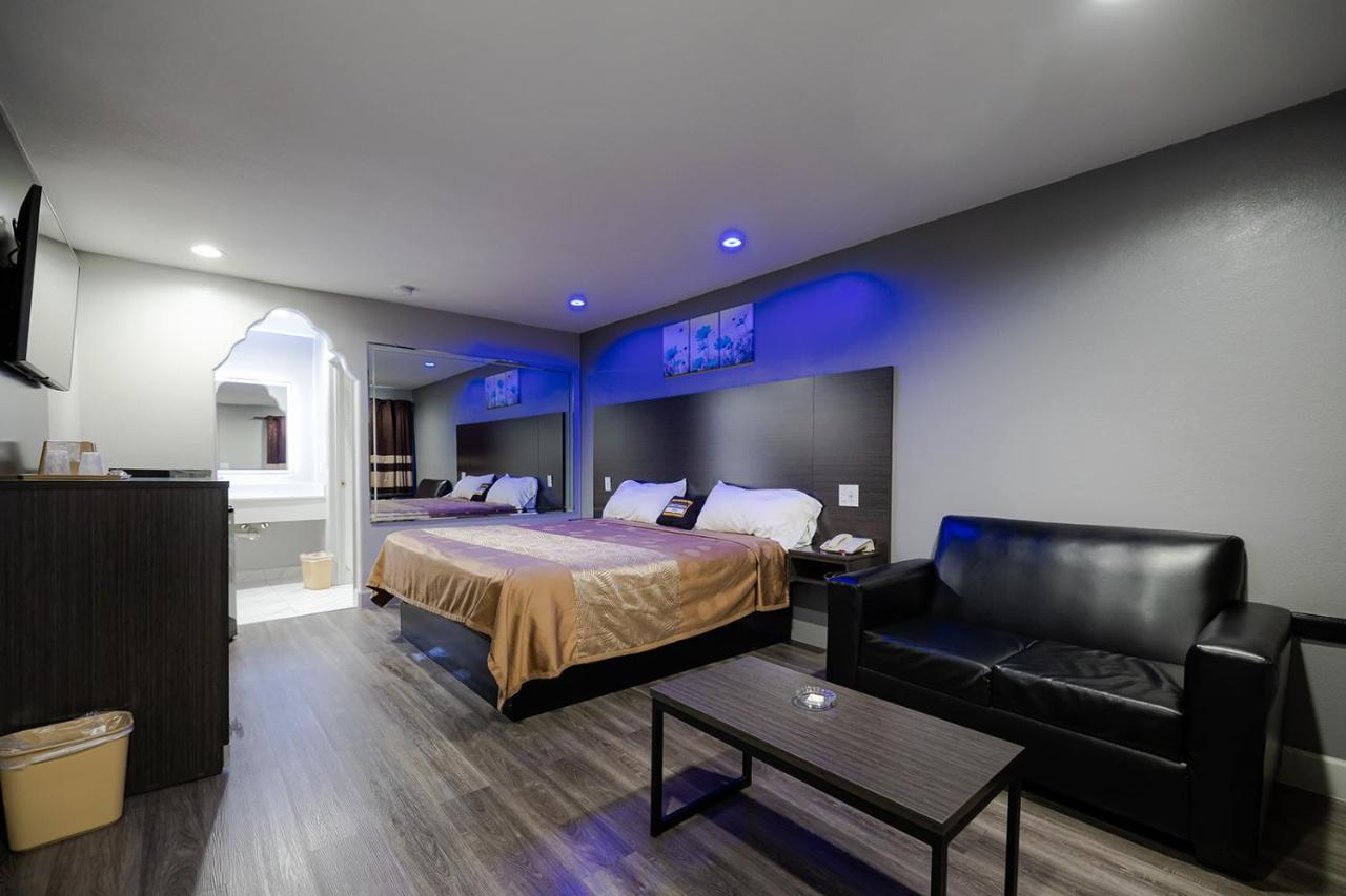 Downtowner Inns - Houston Downtown & Convention Center Bagian luar foto