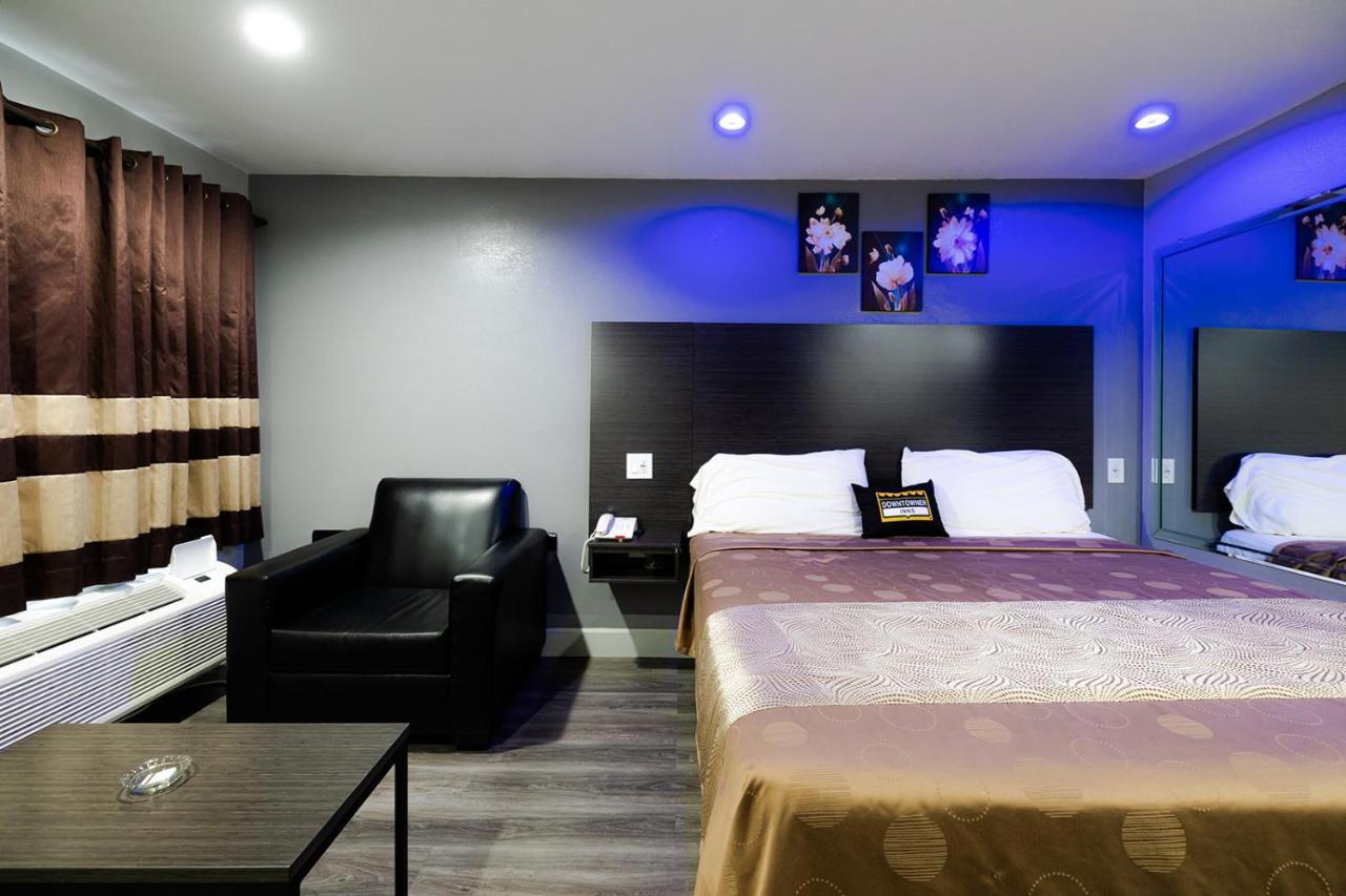 Downtowner Inns - Houston Downtown & Convention Center Bagian luar foto