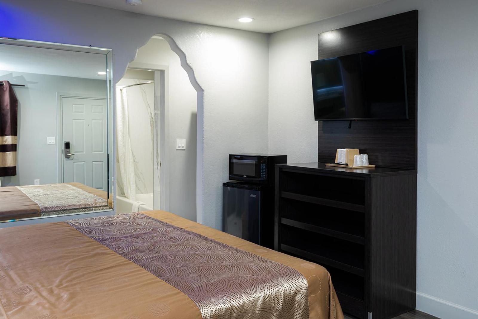 Downtowner Inns - Houston Downtown & Convention Center Bagian luar foto